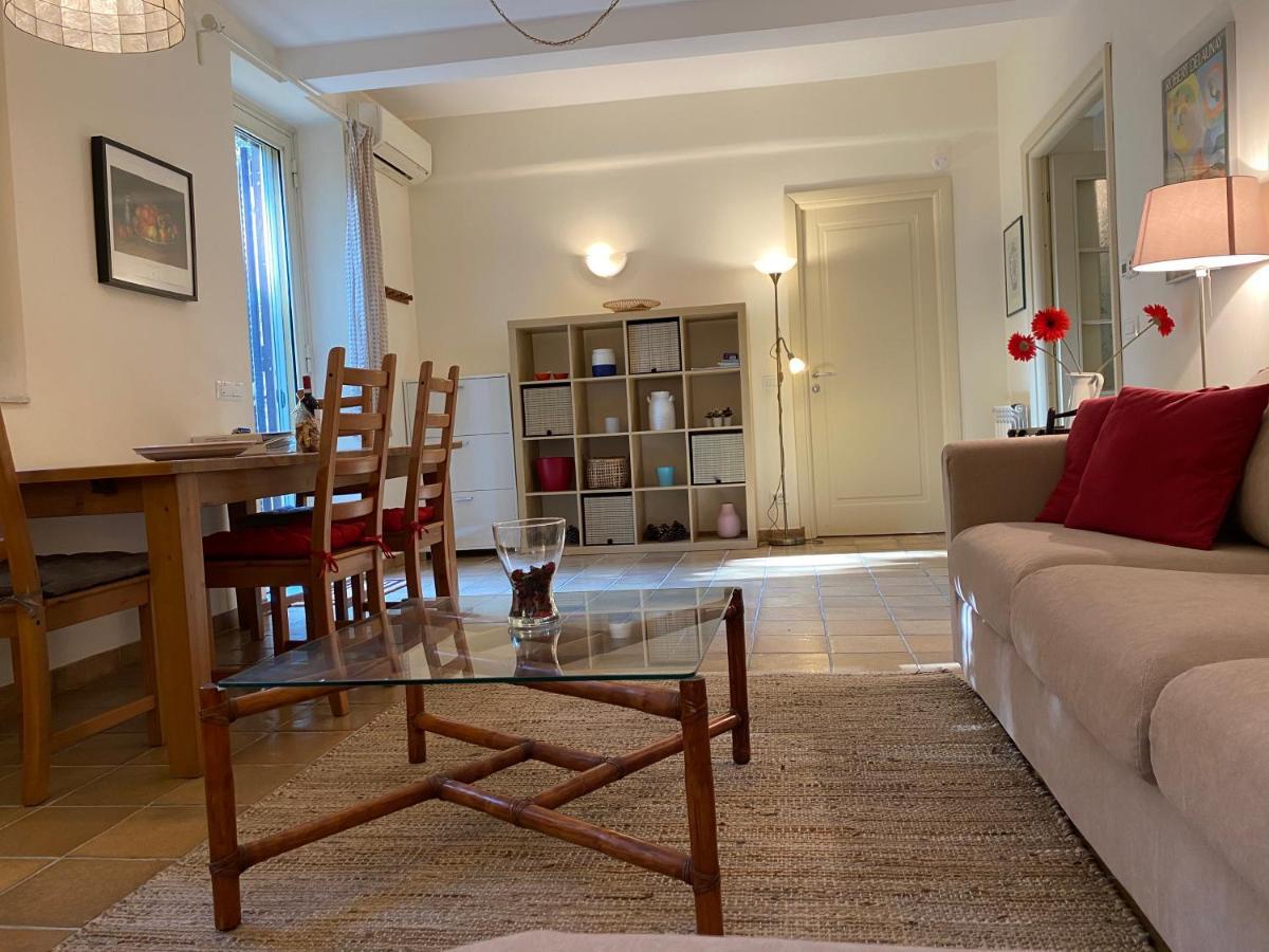 Trastevere Oasi Garden Apartment - Roma ภายนอก รูปภาพ